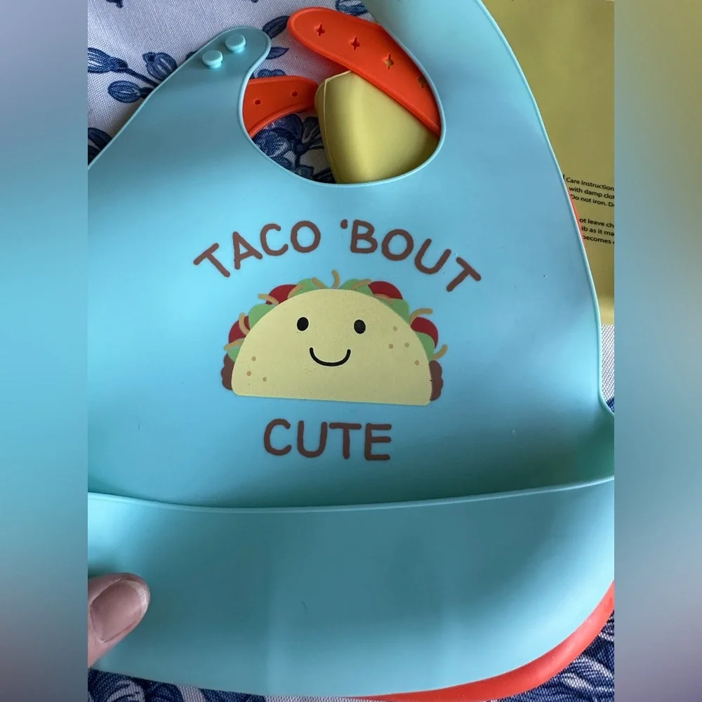 HB silicone baby bibs set of 3